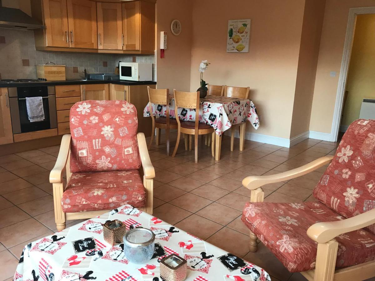 Kings Court Holiday Apartments Tralee Luaran gambar